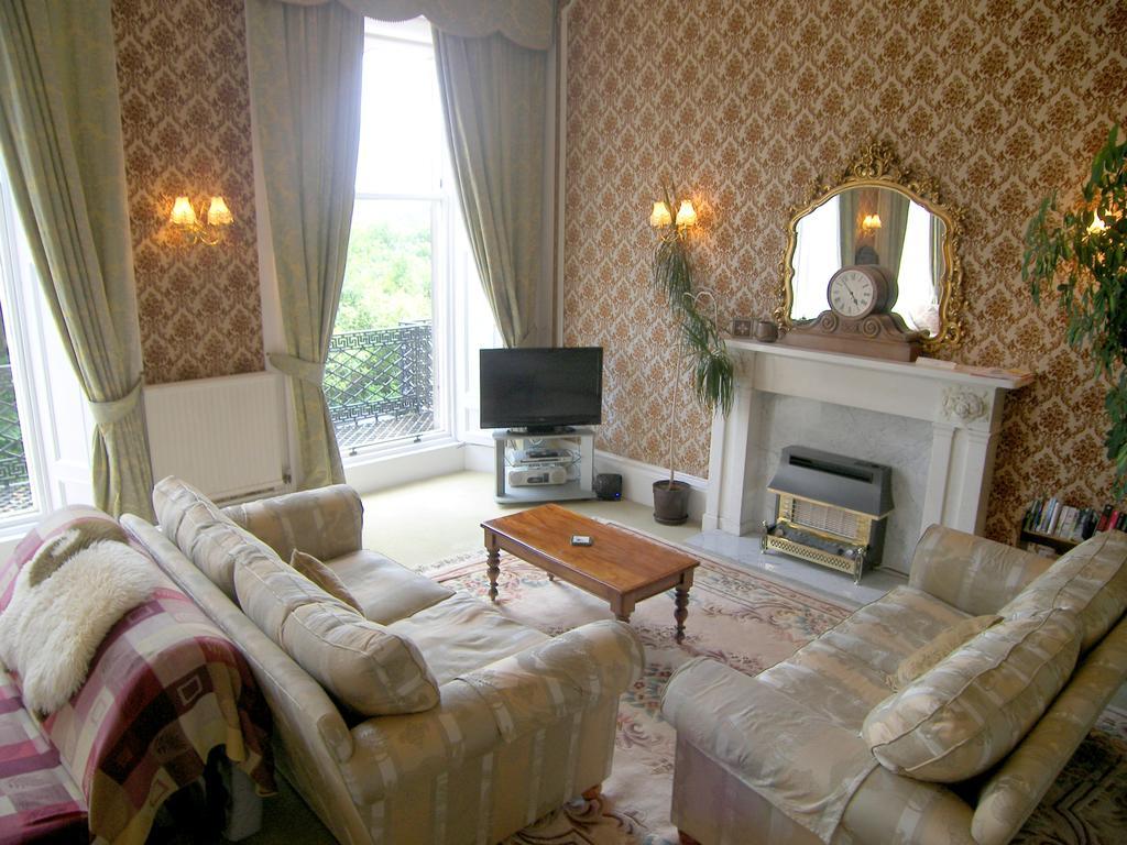 Regent Terrace, Central And Charming, Quiet — Photos 3